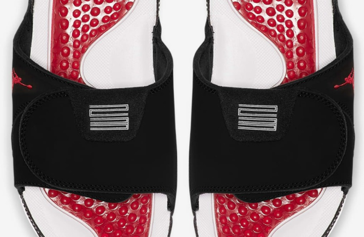全新 Jordan Hydro 11拖鞋正式上架！黑红 AJ11 元素加持 拖鞋也够帅！